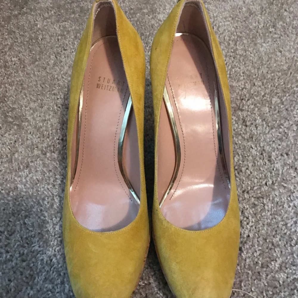 New Stuart Weitzman Corkswoon Wedge in Yolk Suede